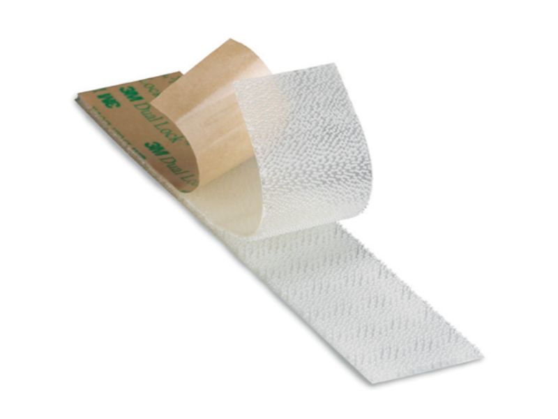 3M Dual Lock Low Profile Fasteners 5/8 Inch Wide x 150 Feet Long 705 Stems Per Inch Clear